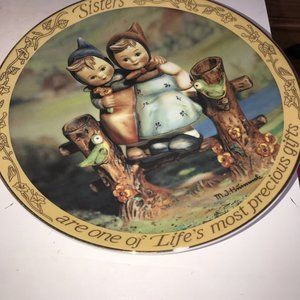Hummel Collection Plate Sisters orange